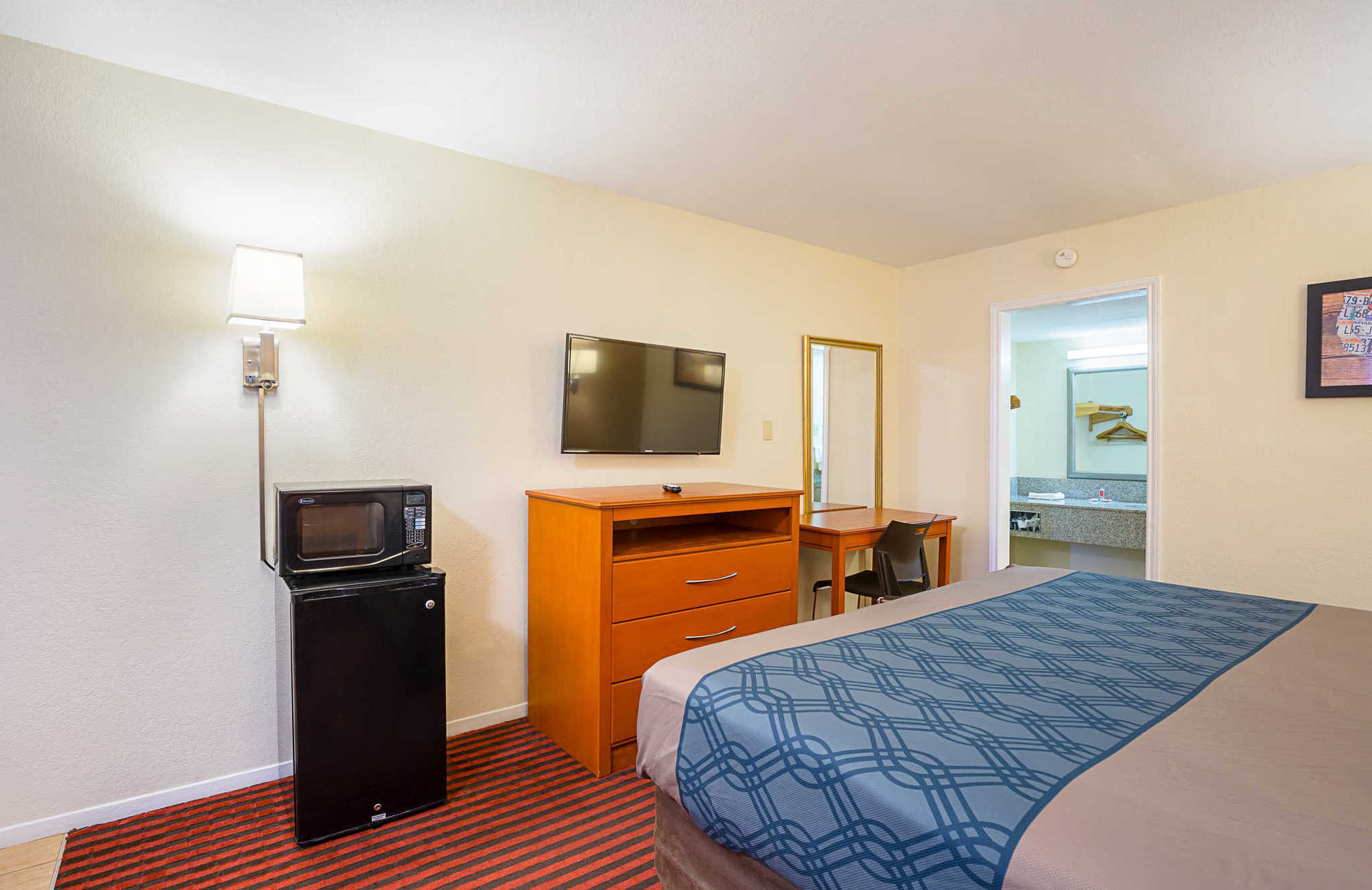 Econo Lodge Huntsville- University Area Habitación foto
