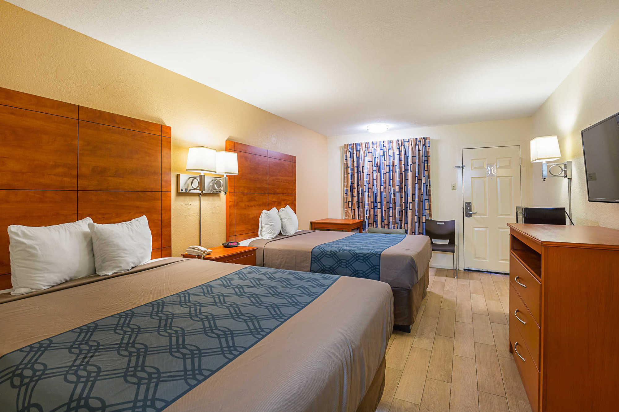 Econo Lodge Huntsville- University Area Habitación foto