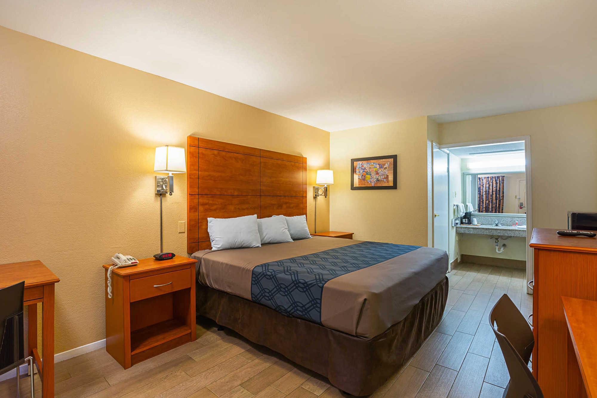 Econo Lodge Huntsville- University Area Habitación foto
