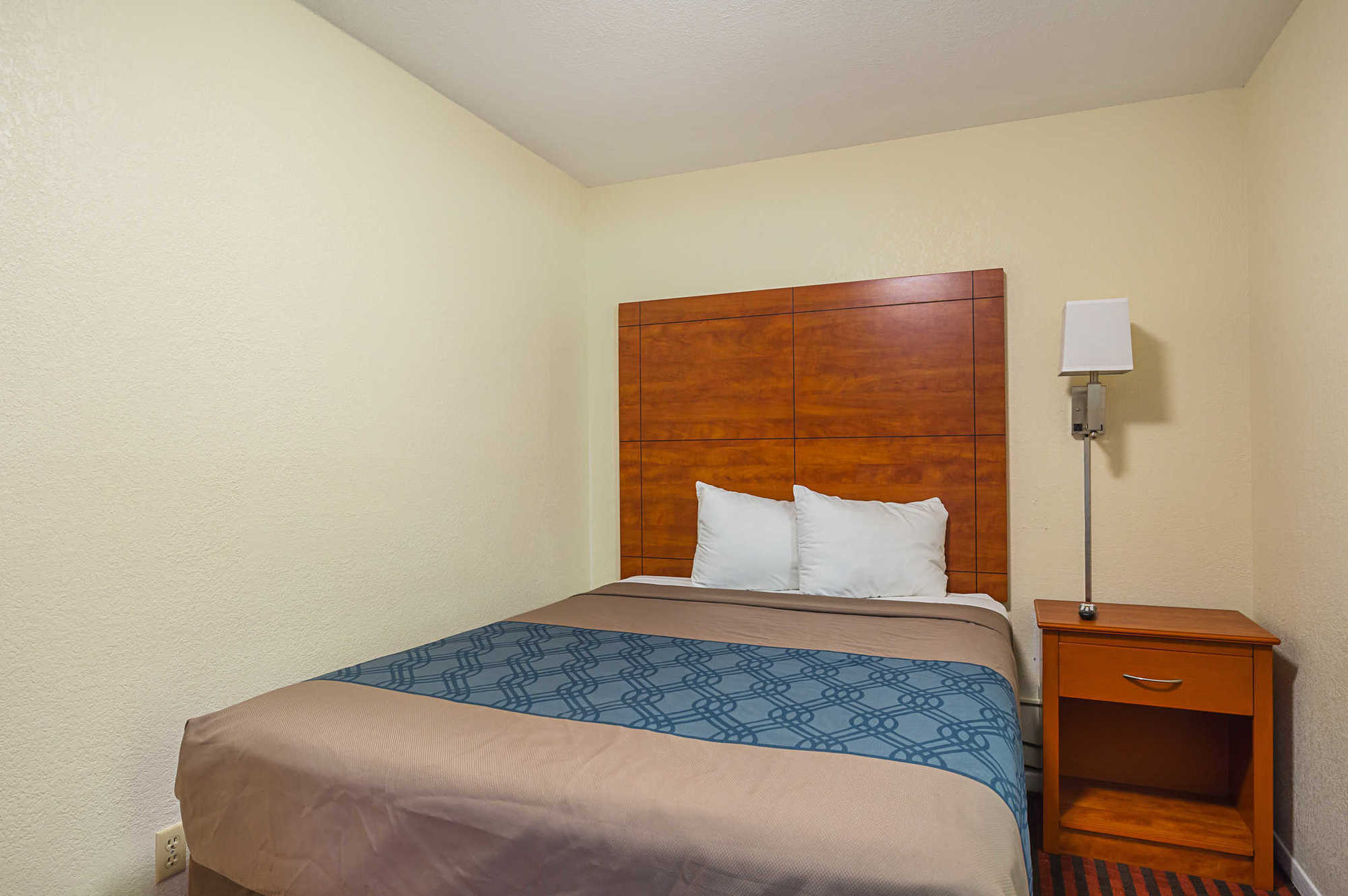 Econo Lodge Huntsville- University Area Habitación foto