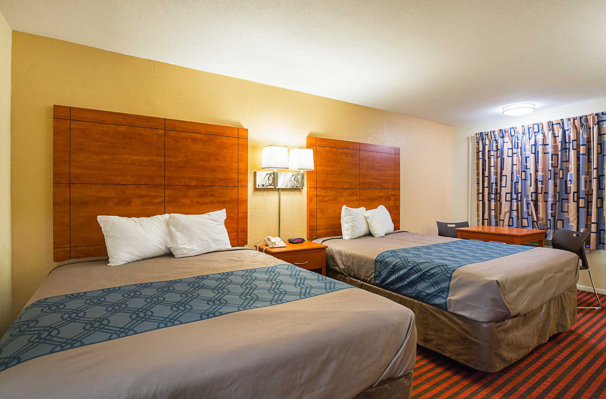 Econo Lodge Huntsville- University Area Habitación foto